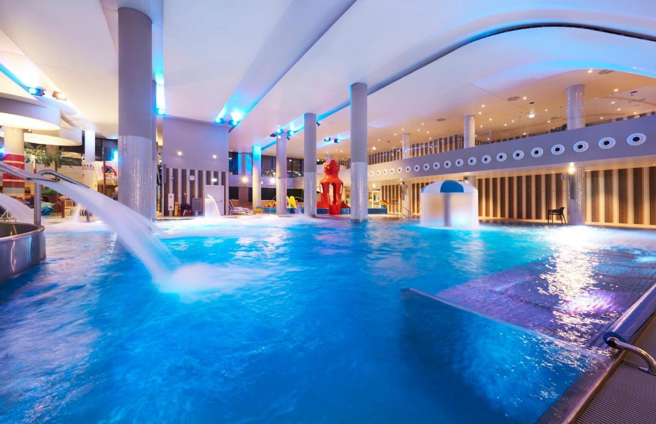 Vacationclub - Baltic Park Fort Apartament E.111 Świnoujście Екстериор снимка